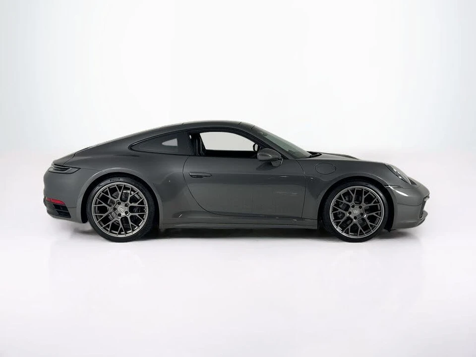 2021 Porsche 992 Carrera - Image 8 of 31