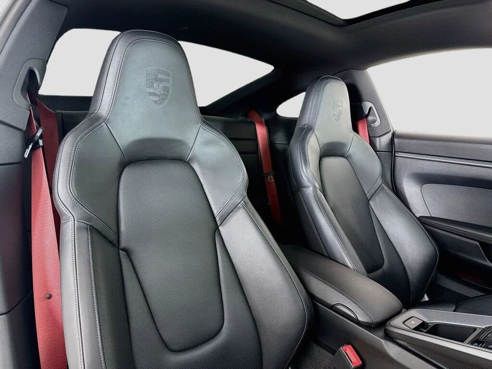 2021 Porsche 992 Carrera - Image 18 of 31