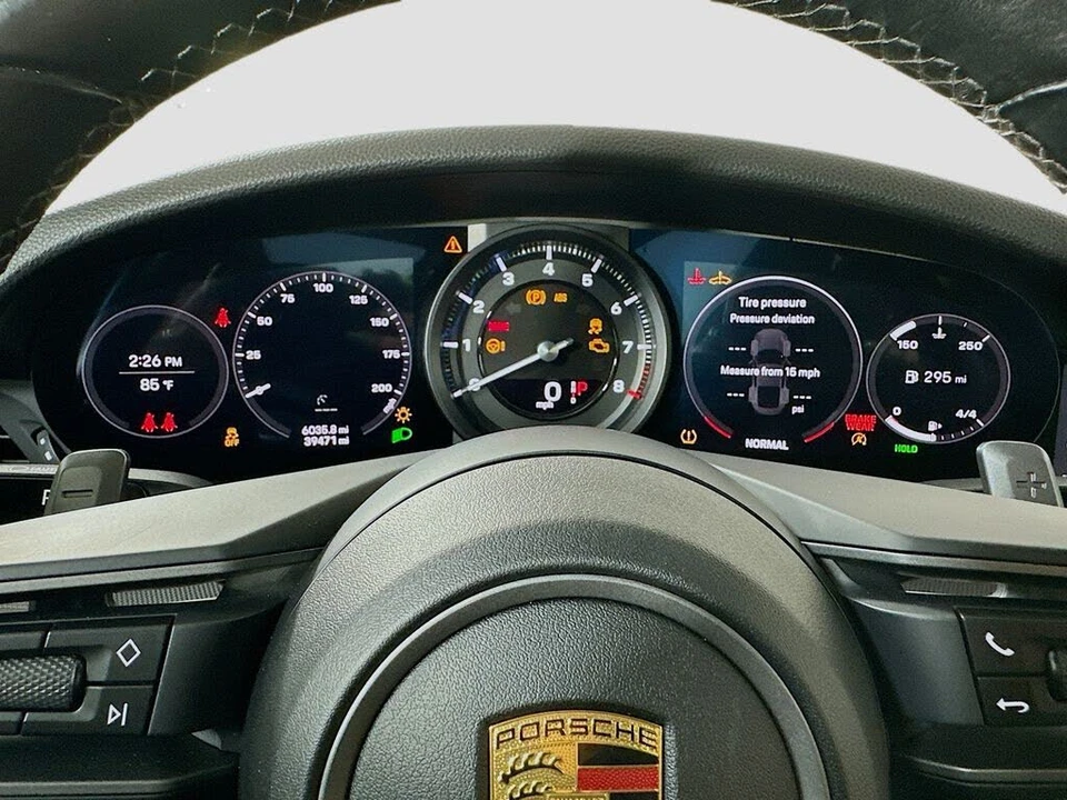 2021 Porsche 992 Carrera - Image 13 of 31