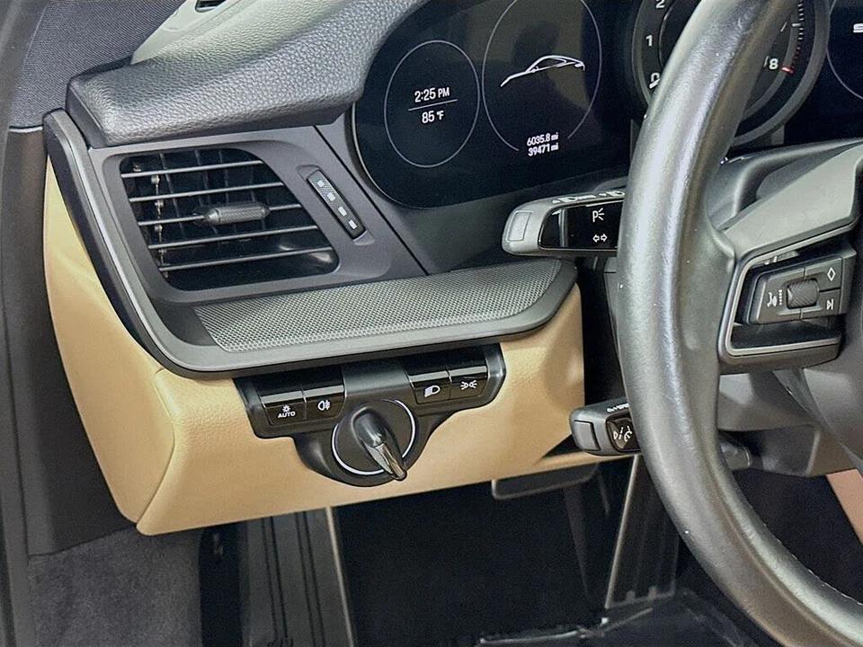 2021 Porsche 992 Carrera - Image 11 of 31