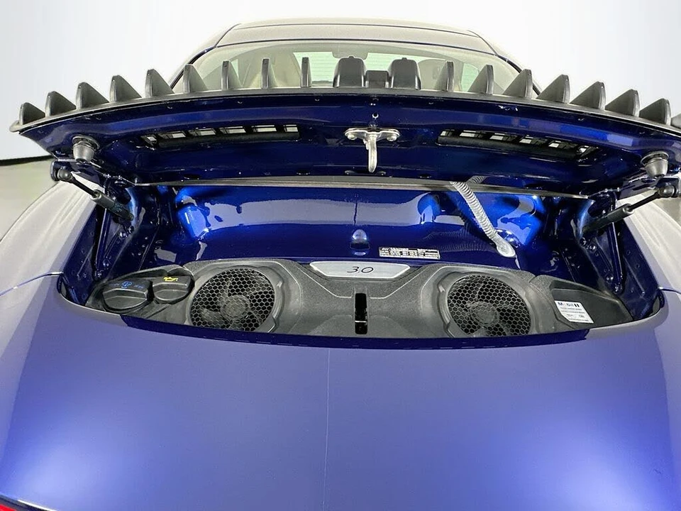2021 Porsche 992 Carrera - Image 27 of 31