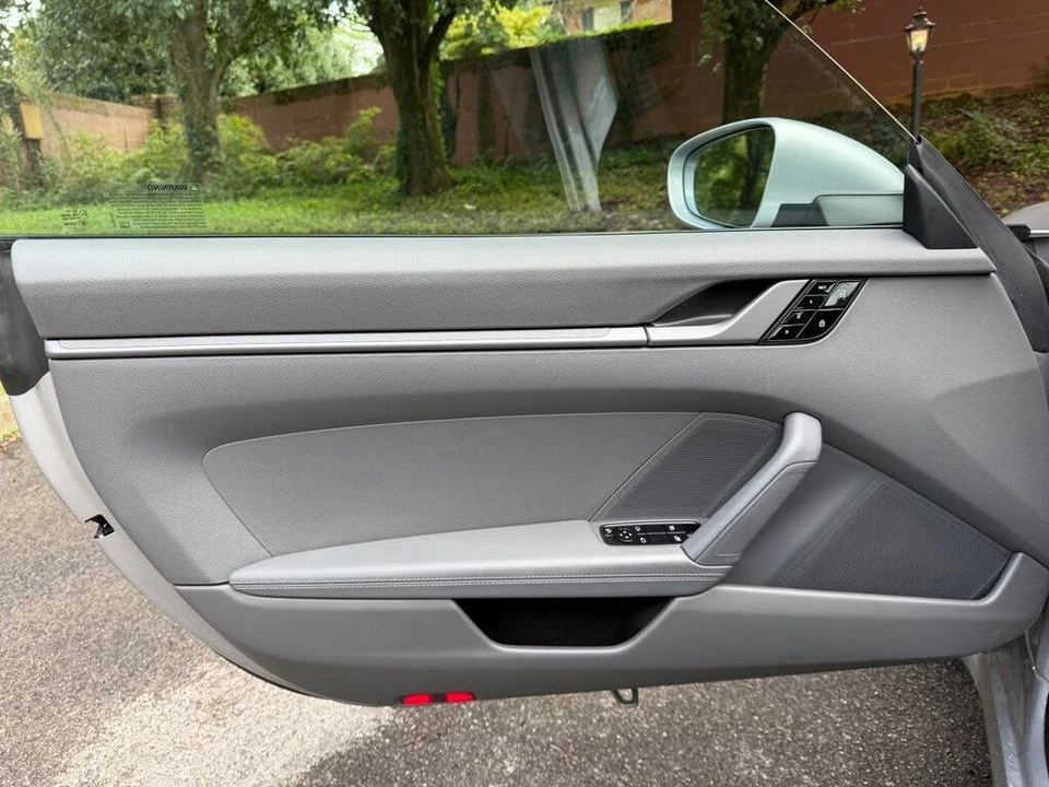 2021 Porsche 992 Carrera - Image 25 of 31