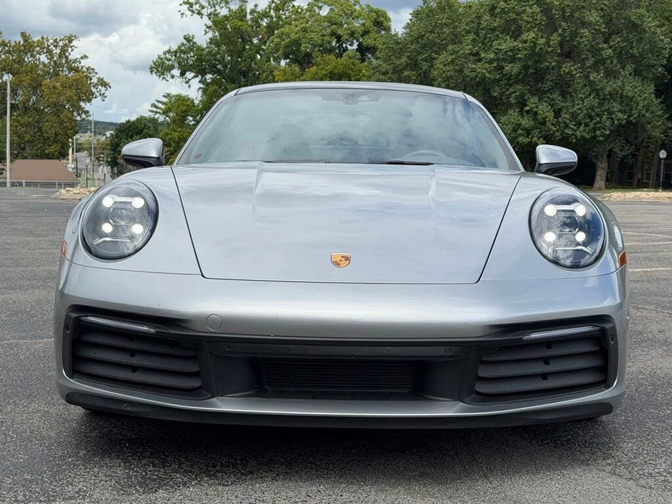 2021 Porsche 992 Carrera - Image 11 of 31