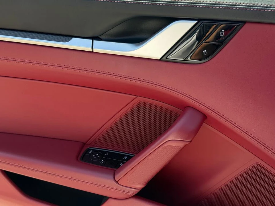 2021 Porsche 992 Carrera - Image 26 of 31