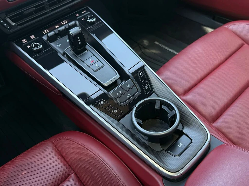 2021 Porsche 992 Carrera - Image 22 of 31