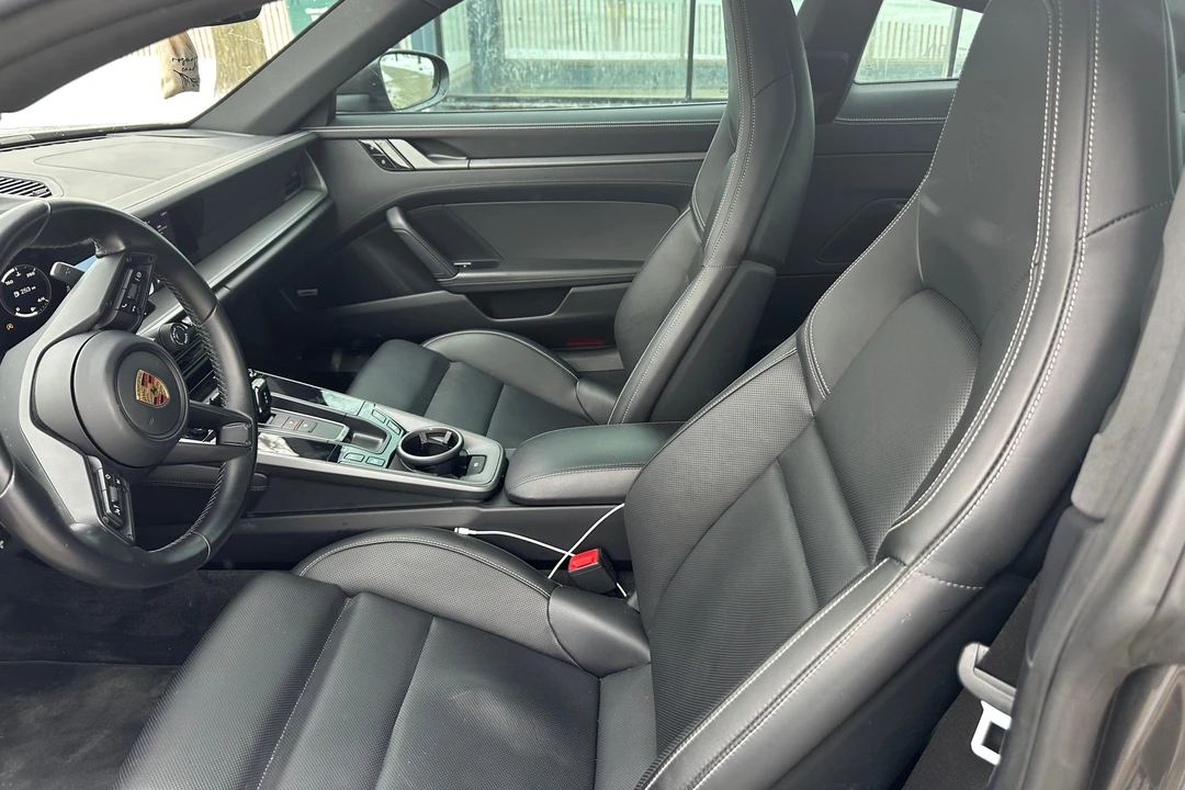 2021 Porsche 992 Carrera - Image 30 of 31
