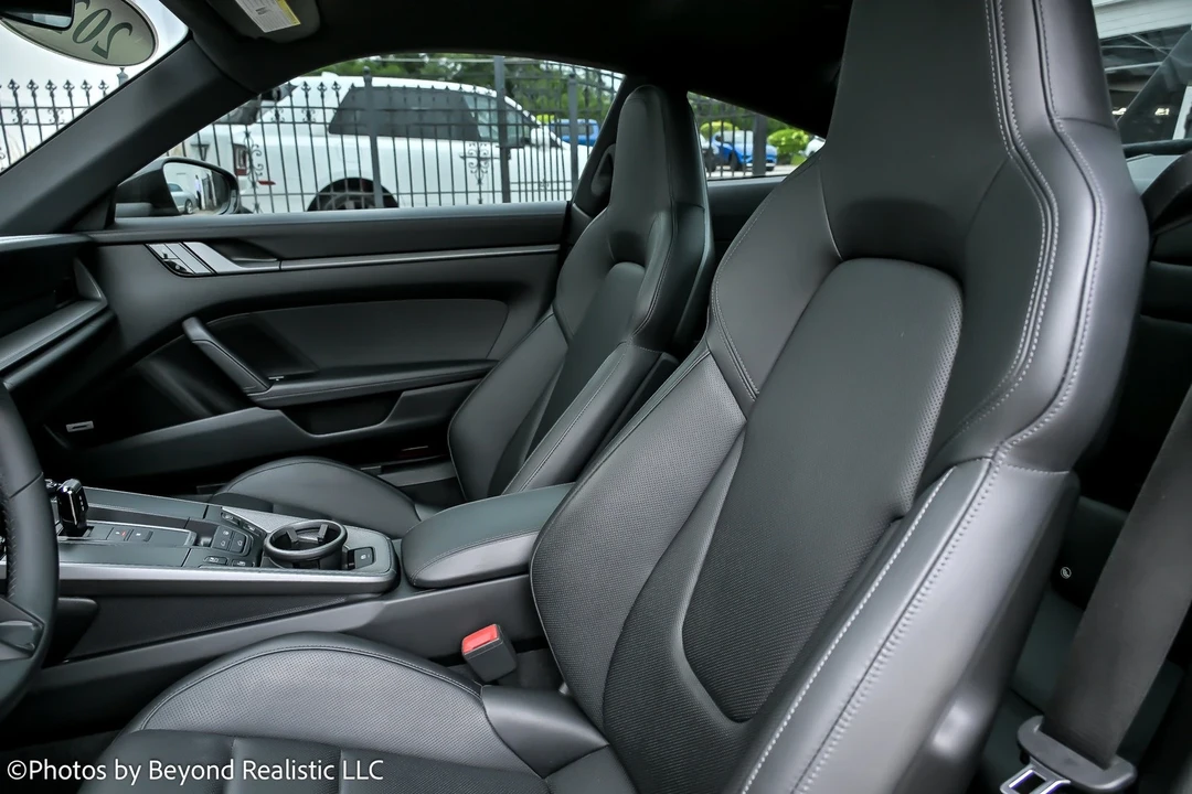 2021 Porsche 992 Carrera - Image 2 of 12