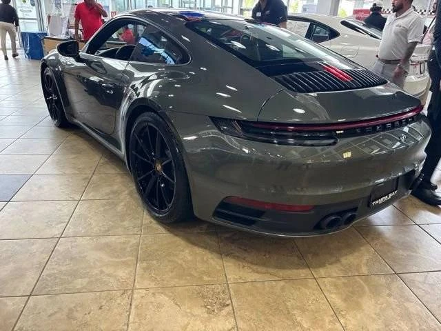 2021 Porsche 992 Carrera - Image 4 of 5