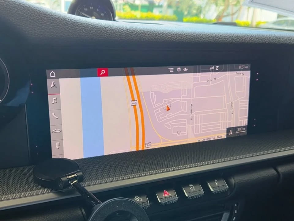 2021 Porsche 992 Carrera - Image 8 of 16