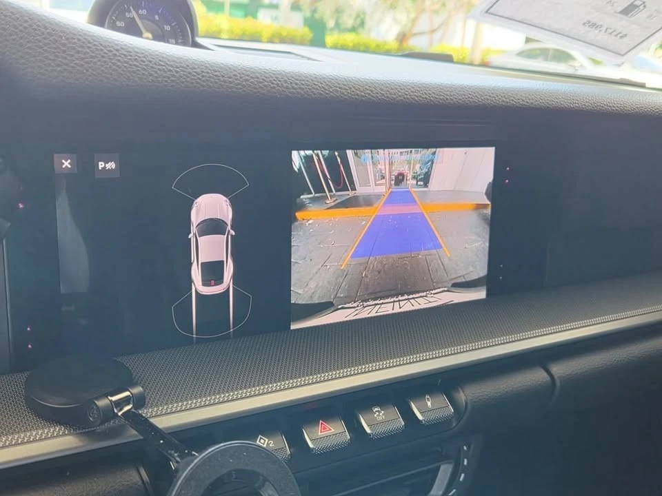 2021 Porsche 992 Carrera - Image 9 of 16