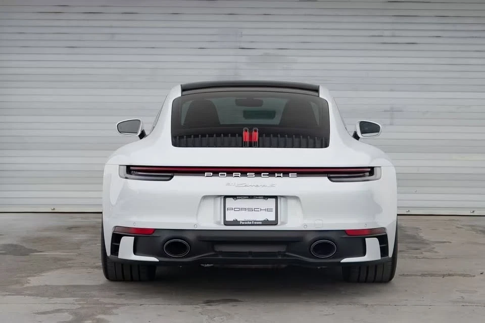2021 Porsche 992 Carrera S - Image 8 of 12