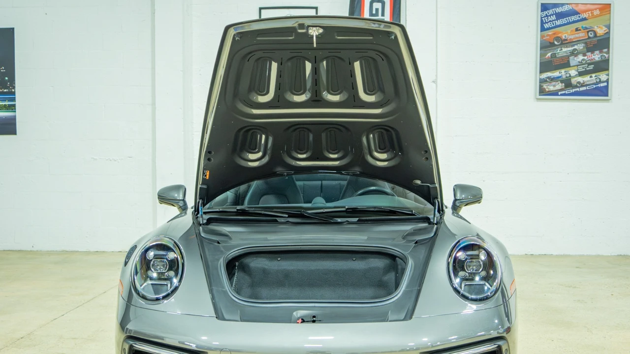 2021 Porsche 992 Carrera S - Image 16 of 31