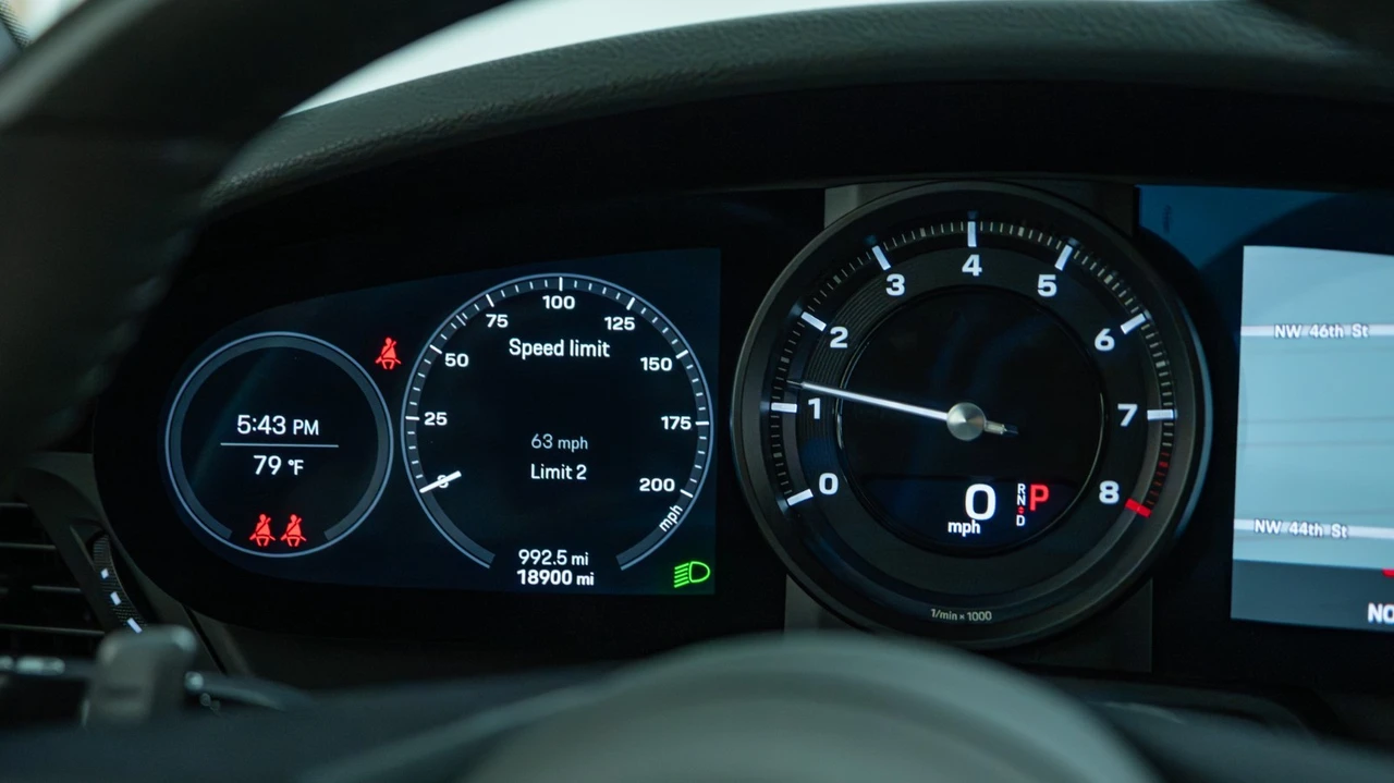 2021 Porsche 992 Carrera S - Image 24 of 31