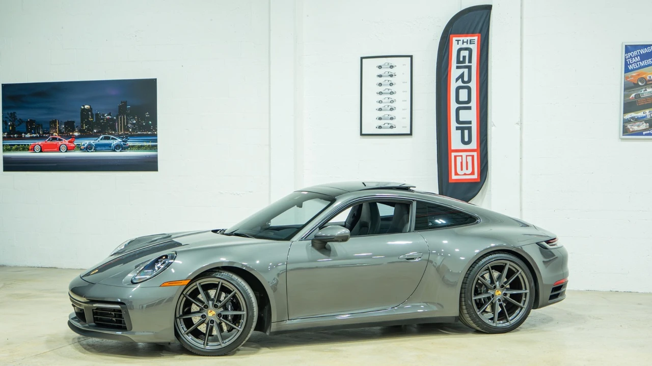 2021 Porsche 992 Carrera S - Image 2 of 31