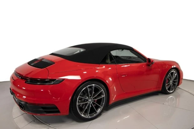 2021 Porsche 992 Carrera S - Image 2 of 8