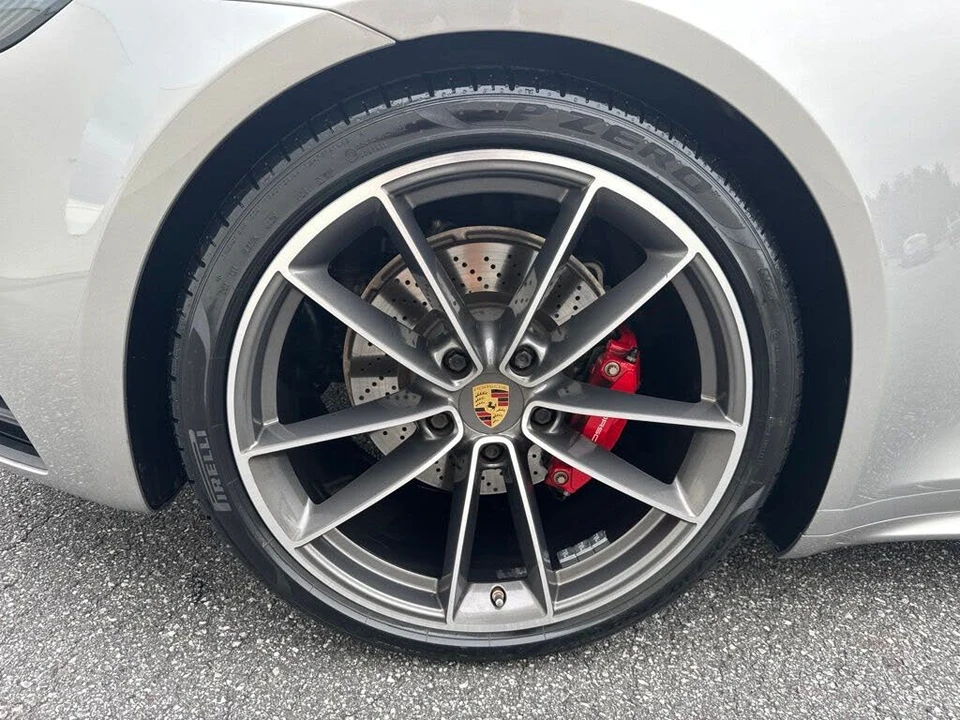 2021 Porsche 992 Carrera S - Image 17 of 31