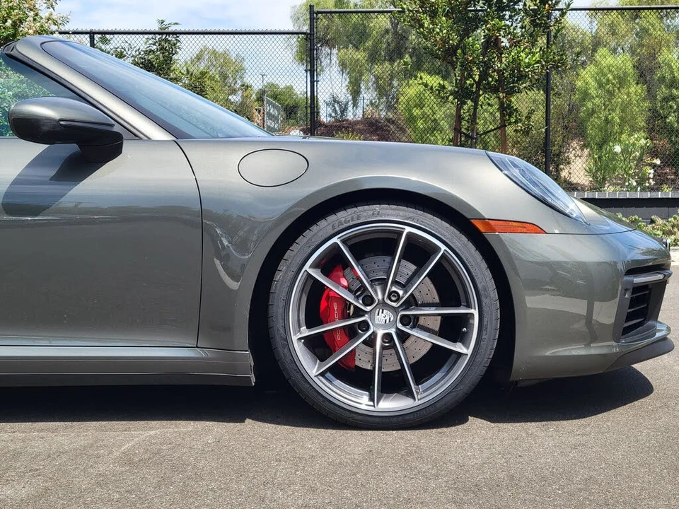 2021 Porsche 992 Carrera S - Image 11 of 31
