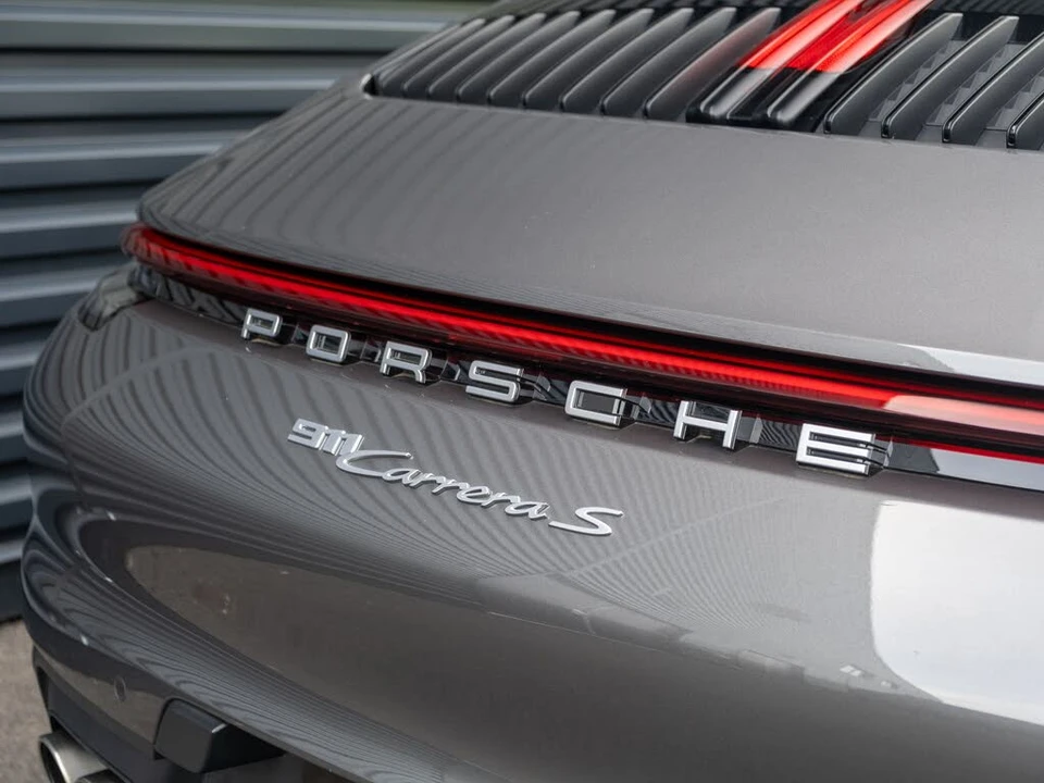 2021 Porsche 992 Carrera S - Image 18 of 31