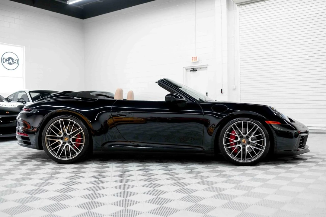 2021 Porsche 992 Carrera S - Image 11 of 31