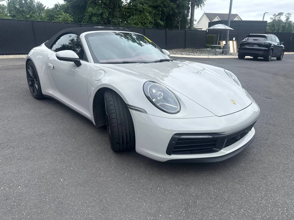 2021 Porsche 992 Carrera S - Image 2 of 5