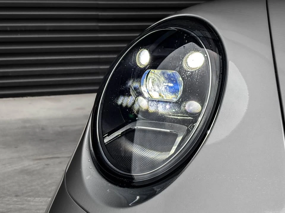 2021 Porsche 992 Carrera S - Image 8 of 16