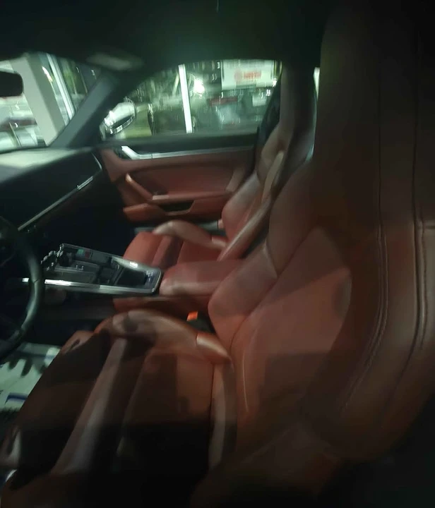2021 Porsche 992 Carrera S - Image 5 of 14