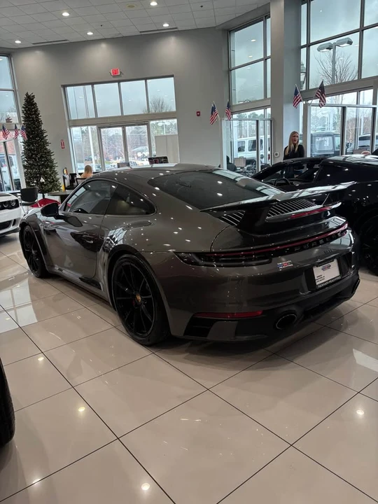 2021 Porsche 992 Carrera S - Image 2 of 8