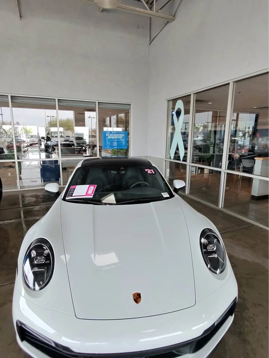 2021 Porsche 992 Carrera S - Image 2 of 3