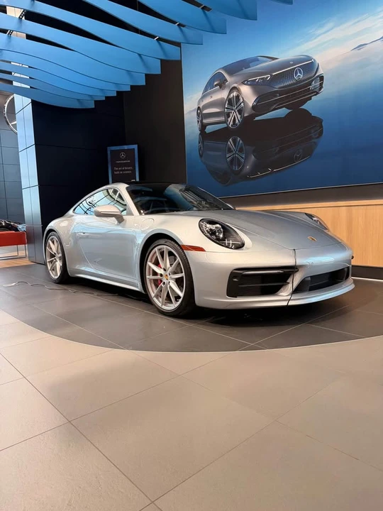 2021 Porsche 992 Carrera S - Image 2 of 12