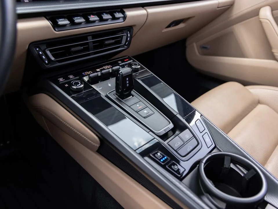 2021 Porsche 992 Carrera S - Image 16 of 31
