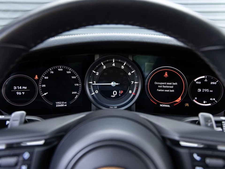 2021 Porsche 992 Carrera S - Image 13 of 31