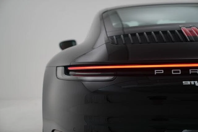 2021 Porsche 992 Carrera S - Image 16 of 31
