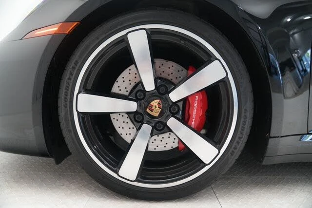 2021 Porsche 992 Carrera S - Image 7 of 31