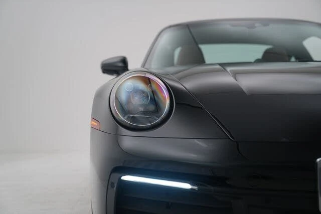 2021 Porsche 992 Carrera S - Image 3 of 31