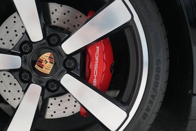 2021 Porsche 992 Carrera S - Image 8 of 31