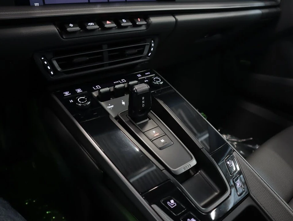 2021 Porsche 992 Carrera S - Image 17 of 31