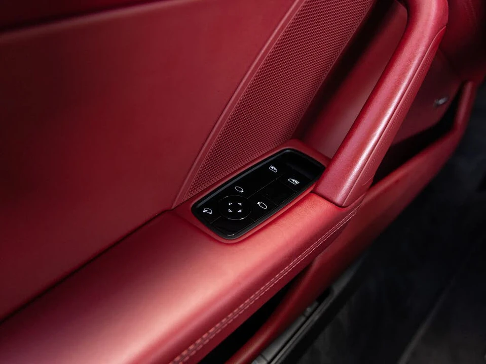 2021 Porsche 992 Carrera S - Image 22 of 31