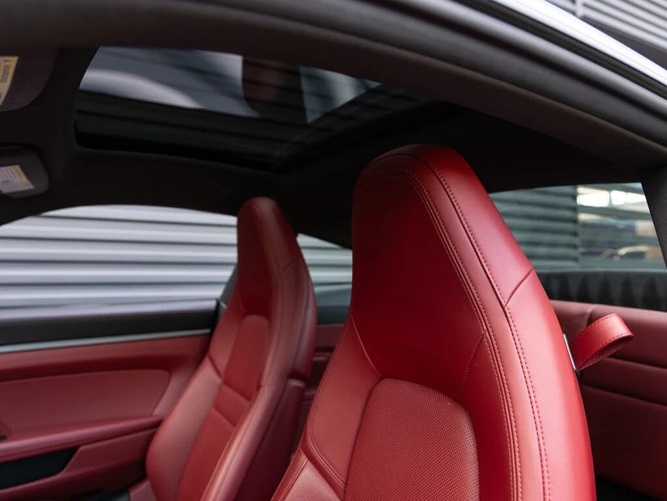 2021 Porsche 992 Carrera S - Image 25 of 31