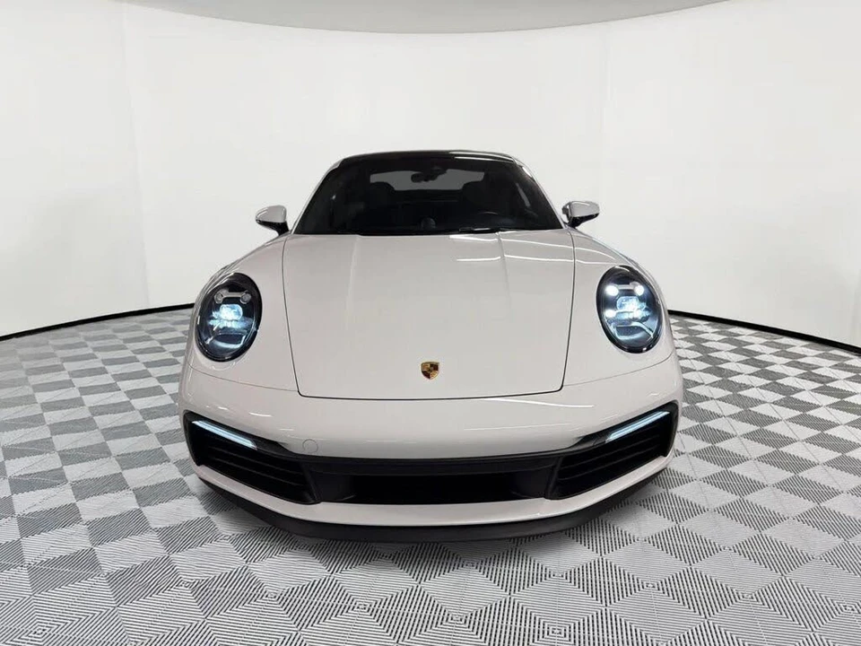 2021 Porsche 992 Carrera S - Image 6 of 30