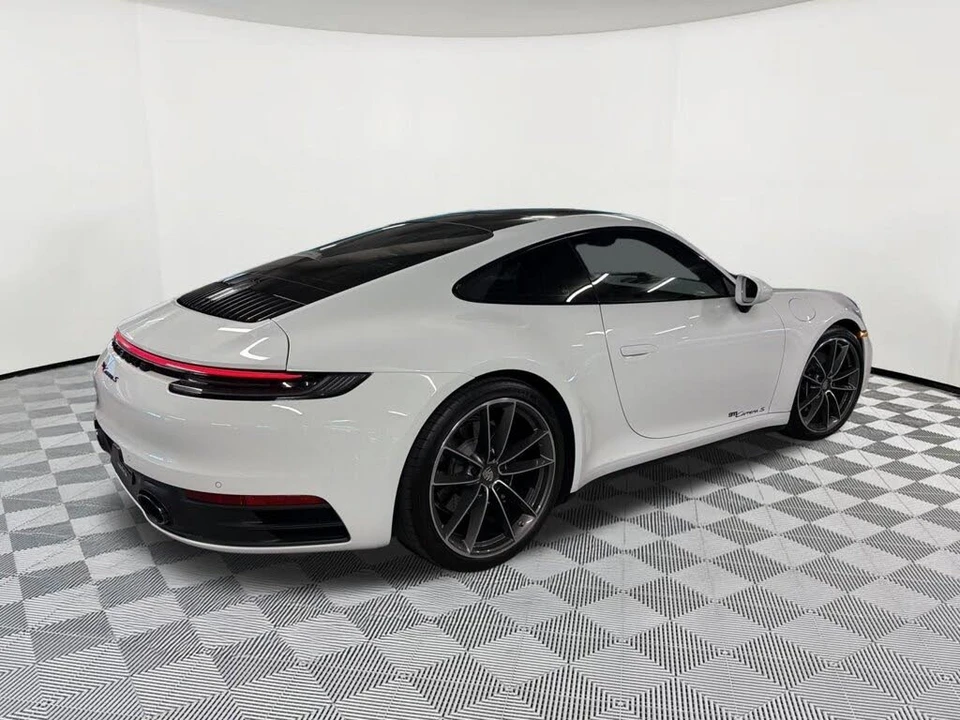 2021 Porsche 992 Carrera S - Image 9 of 30