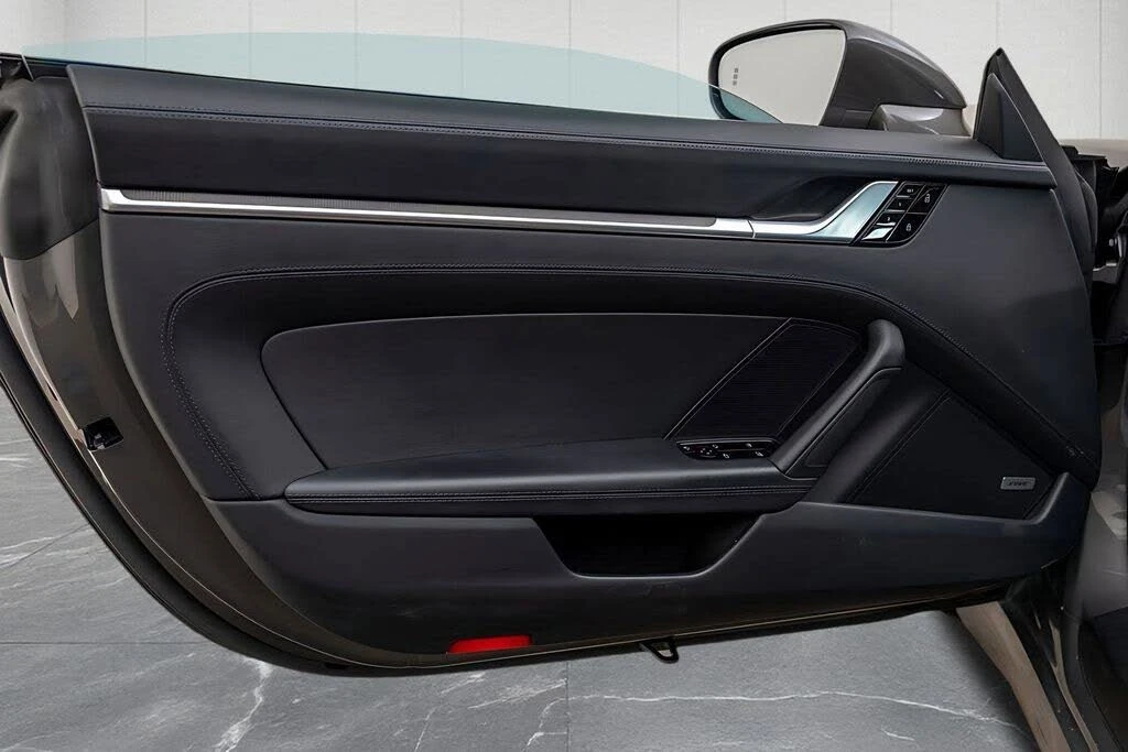 2021 Porsche 992 Carrera S - Image 18 of 31