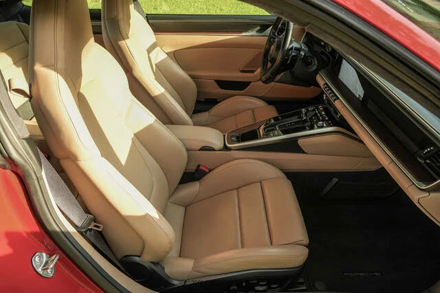 2021 Porsche 992 Carrera S - Image 24 of 31