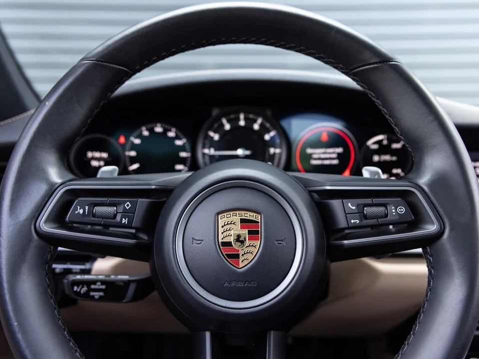 2021 Porsche 992 Carrera S - Image 14 of 31