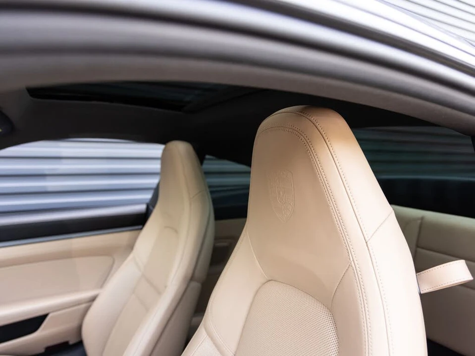 2021 Porsche 992 Carrera S - Image 23 of 31