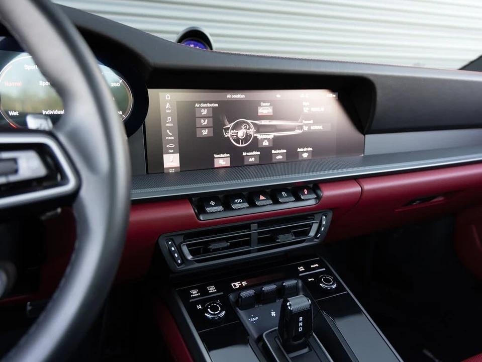 2021 Porsche 992 Carrera S - Image 15 of 31