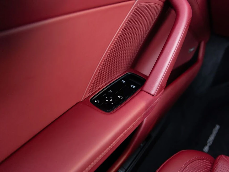 2021 Porsche 992 Carrera S - Image 21 of 31