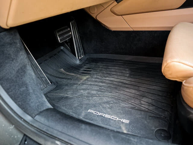 2021 Porsche 992 Carrera S - Image 17 of 31