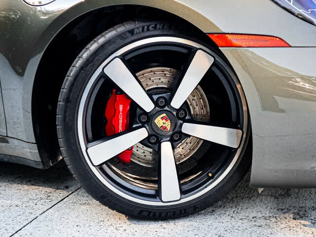 2021 Porsche 992 Carrera S - Image 13 of 31