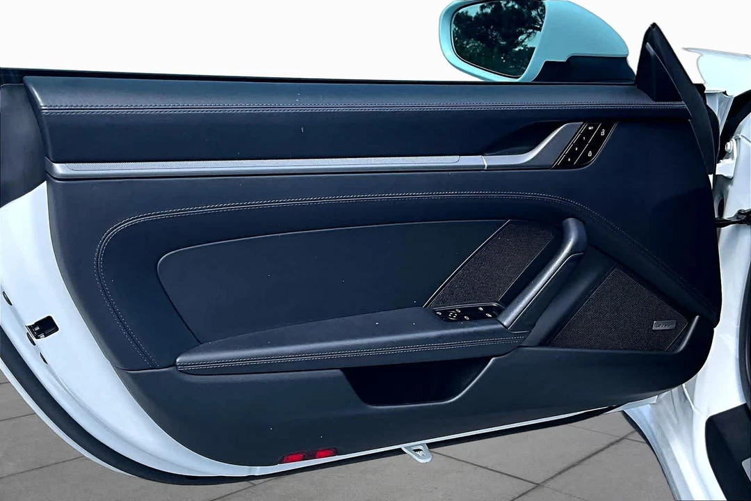 2021 Porsche 992 Carrera S - Image 22 of 31