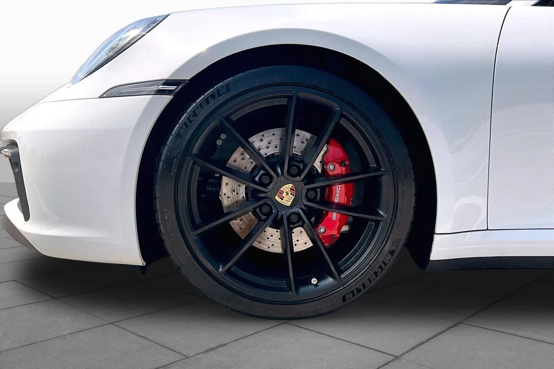 2021 Porsche 992 Carrera S - Image 11 of 31